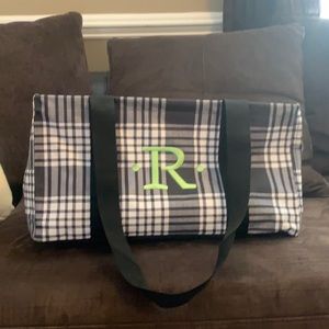Thirty One Medium Utility Tote in Perfectly Plaid